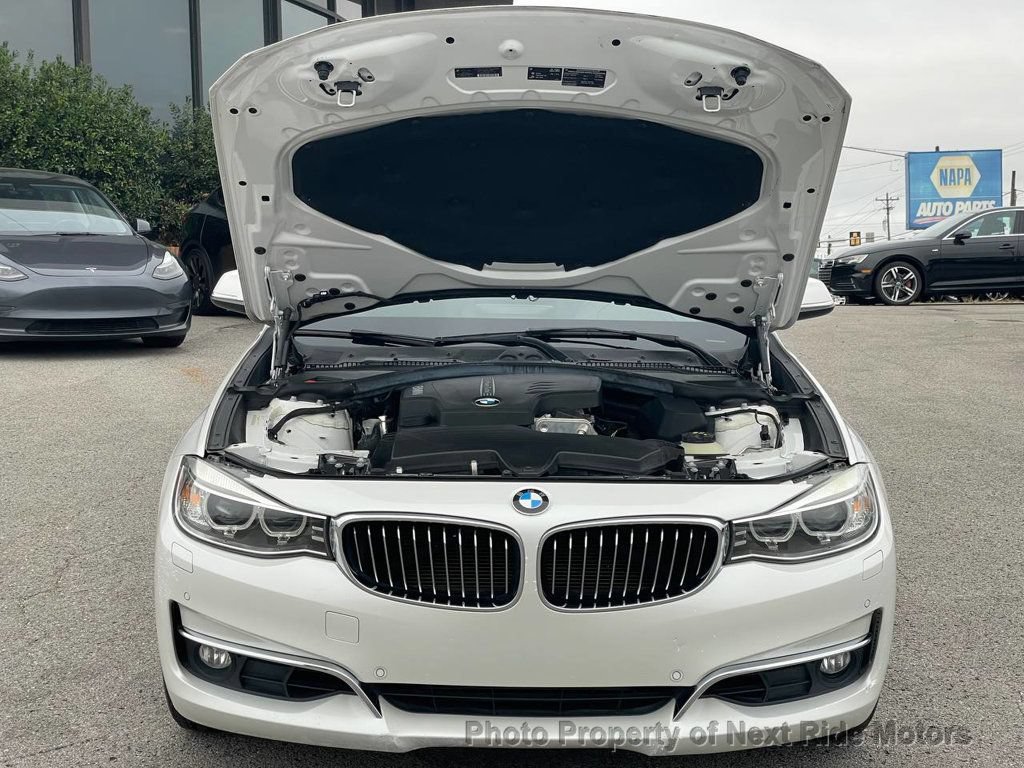 Used 2015 BMW 328i Gran Turismo xDrive AWD/4WD image 27