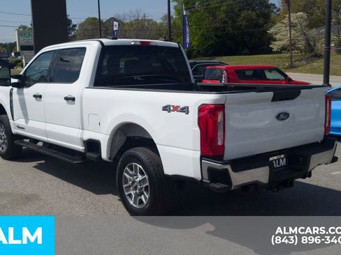 Used 2025 Ford F250 XLT image 10
