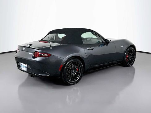 Used 2016 MAZDA MX-5 Miata Club w/ Brembo/BBS Package RWD image 7