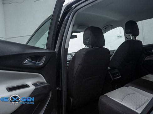 Used 2019 Chevrolet Equinox LS w/ LS Convenience Package image 21