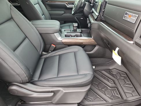 New 2026 Chevrolet Silverado 1500 RST AWD/4WD image 53