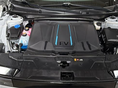 Used 2022 Hyundai Ioniq 5 SEL w/ Cargo Package image 25