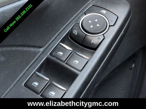 Used 2022 Ford Escape SE FWD image 21