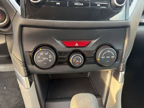 Used 2024 Subaru Forester Premium image 22