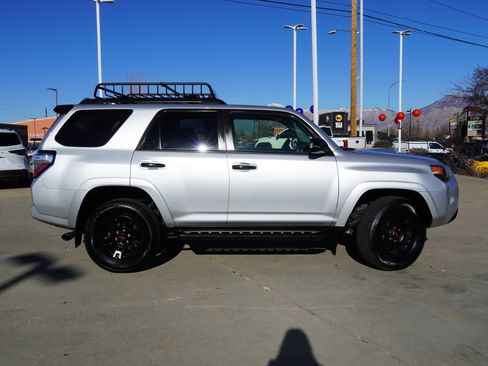 Certified 2021 Toyota 4Runner Venture image 9