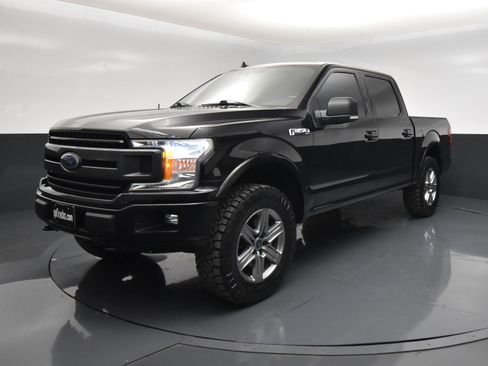Used 2020 Ford F150 XLT w/ Equipment Group 302A Luxury AWD/4WD image 2