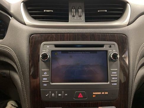 Used 2015 Chevrolet Traverse LT AWD/4WD image 12