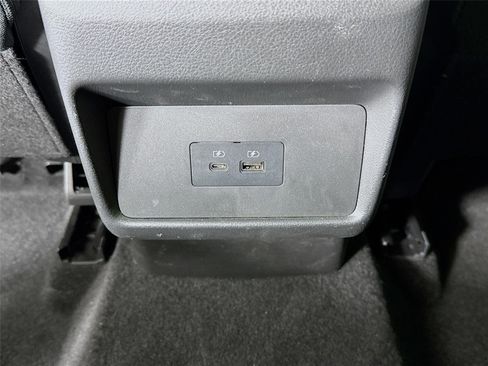 Certified 2023 Nissan Rogue SV FWD image 24