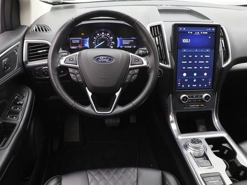 Used 2023 Ford Edge Titanium AWD/4WD image 12