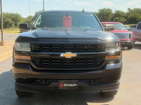 Used 2018 Chevrolet Silverado 1500 Custom w/ Texas Edition AWD/4WD image 2