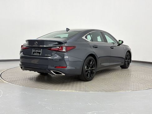 Certified 2022 Lexus ES 350 F Sport image 9