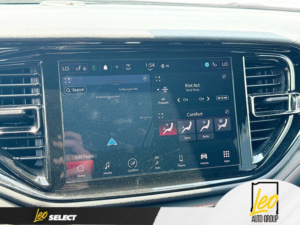 Used 2025 Dodge Durango GT AWD/4WD image 18