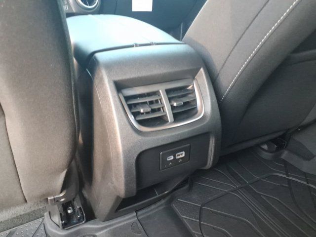 Used 2024 Chevrolet Blazer LT w/ Convenience Package FWD image 9