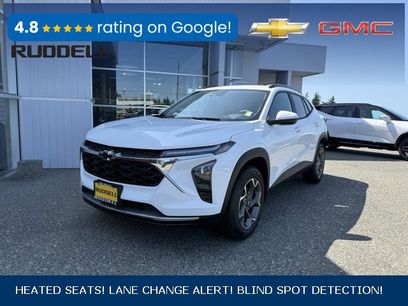 New 2025 Chevrolet Trax LT w/ Driver Confidence Package
