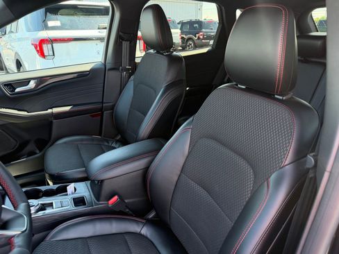 Used 2023 Ford Escape ST-Line w/ Tech Pack #1 FWD image 13