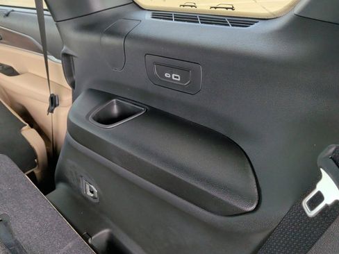 New 2025 Jeep Grand Cherokee L Limited image 52