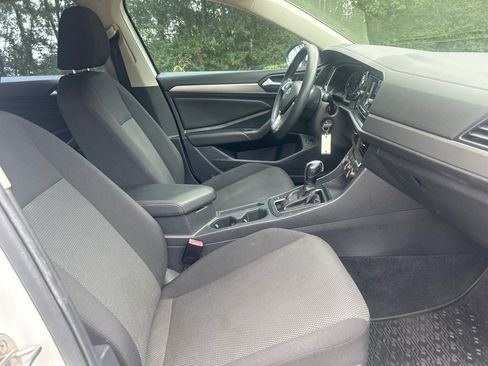 Used 2019 Volkswagen Jetta S w/ Driver Assistance Package FWD image 18