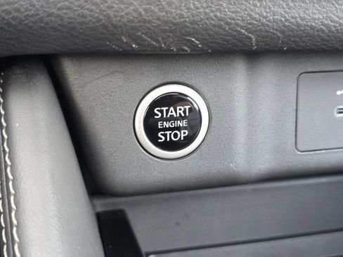 Used 2023 Nissan Rogue SL w/ SL Premium Package image 38