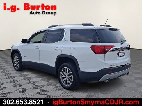 Used 2017 GMC Acadia SLE FWD image 4