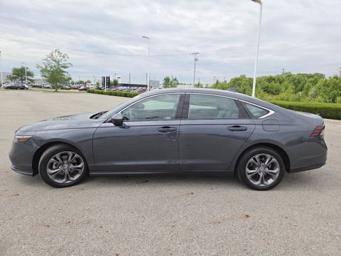 Used 2024 Honda Accord EX image 13
