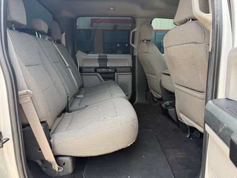 Used 2018 Ford F150 XLT AWD/4WD image 8