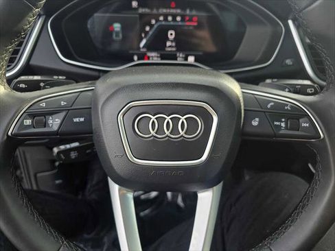 Certified 2025 Audi Q5 2.0T Premium Plus w/ Premium Plus Package AWD/4WD image 24
