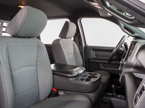 Used 2022 RAM 3500 Tradesman image 28