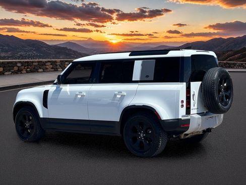 Used 2020 Land Rover Defender 110 S AWD/4WD image 4