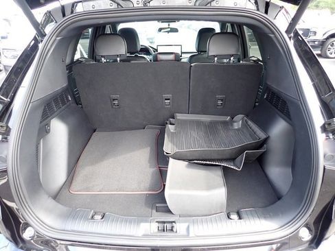 Certified 2023 Ford Escape ST-Line Select w/ Tech Pack #2 image 8