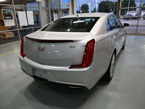 Used 2019 Cadillac XTS Luxury FWD image 5