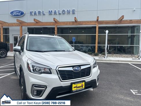 Used 2020 Subaru Forester Touring image 1