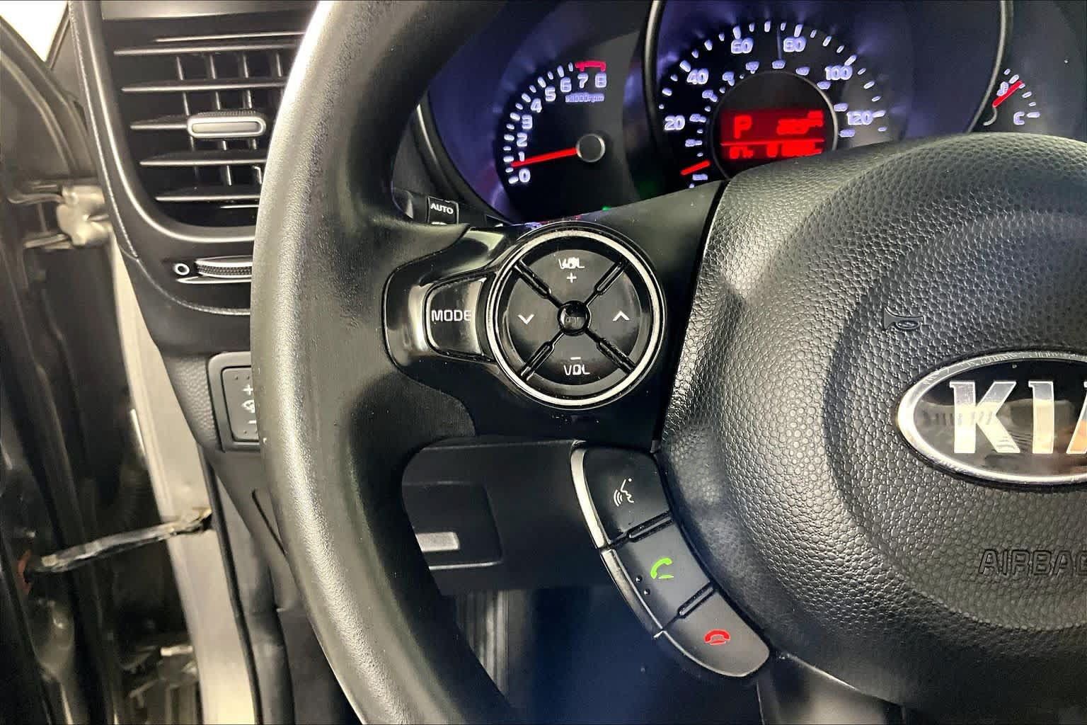 Used 2016 Kia Soul w/ Convenience Package FWD image 18