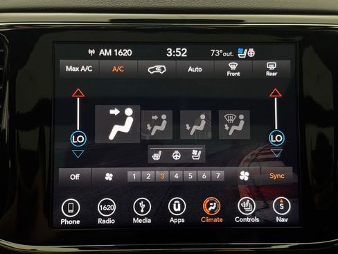Used 2019 Jeep Grand Cherokee High Altitude image 29