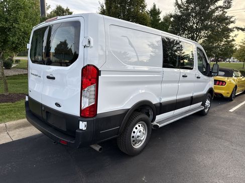 Used 2023 Ford Transit 250 Low Roof AWD w/ Exterior Upgrade Package image 8