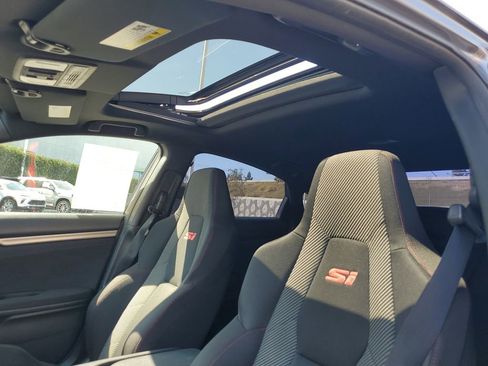 Used 2018 Honda Civic Si image 19