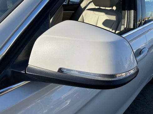 Used 2017 BMW 330e image 83