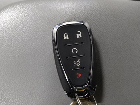 Used 2023 Chevrolet Malibu LS FWD image 32