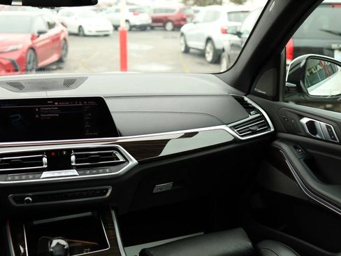 Used 2021 BMW X5 xDrive45e w/ Premium Package AWD/4WD image 45