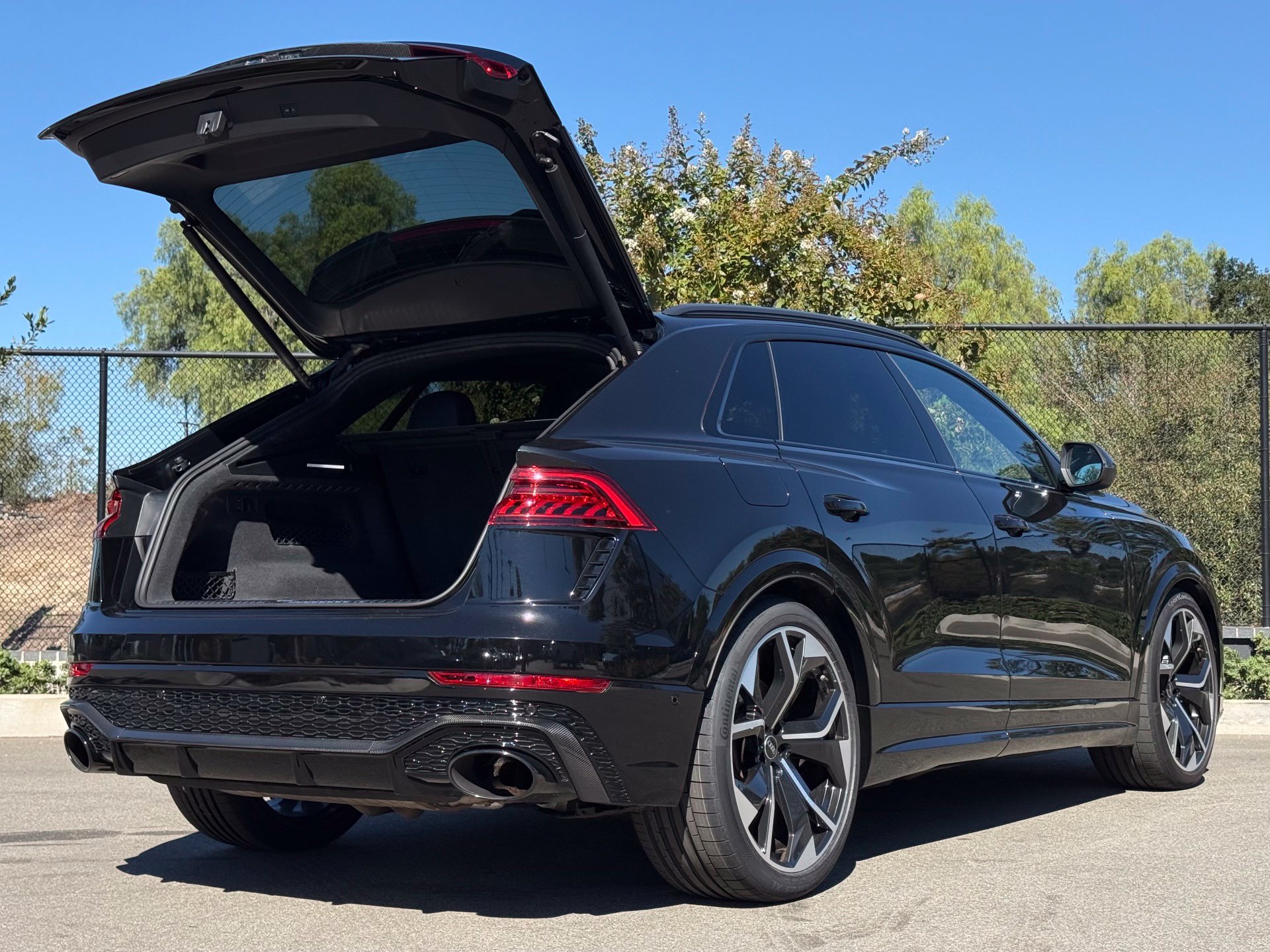 Used 2023 Audi RS Q8 AWD/4WD image 33