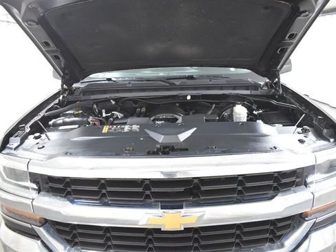 Used 2019 Chevrolet Silverado 1500 LT w/ All Star Edition AWD/4WD image 34