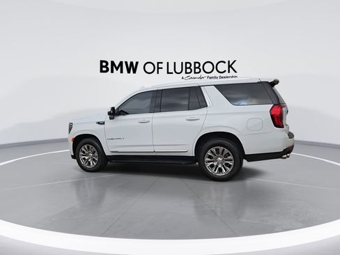 Used 2021 GMC Yukon Denali w/ Advanced Technology Package AWD/4WD image 6