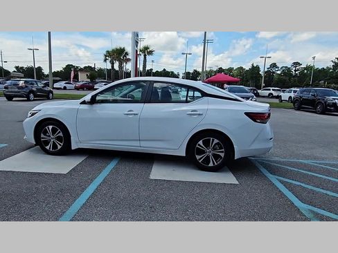 Used 2021 Nissan Sentra SV image 27