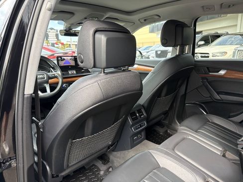 Used 2023 Audi Q5 2.0T Premium w/ Convenience Package AWD/4WD image 25