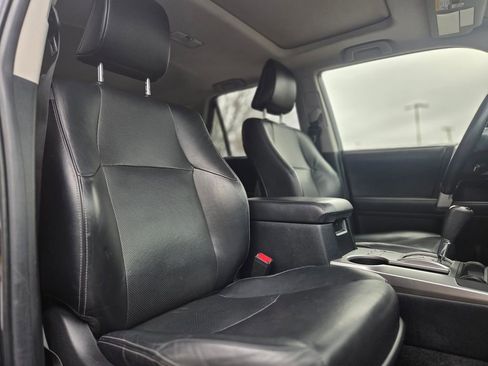 Used 2018 Toyota 4Runner Limited image 25