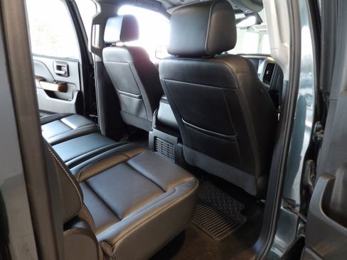 Used 2018 Chevrolet Silverado 1500 LTZ w/ Sport Package image 20