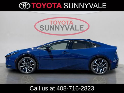 Used 2026 Toyota Prius Plug-In Hybrid FWD image 6