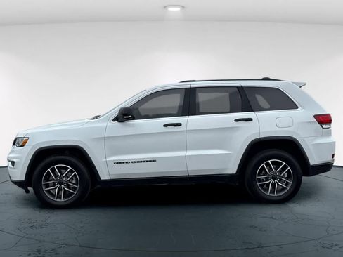 Used 2022 Jeep Grand Cherokee Limited AWD/4WD image 9