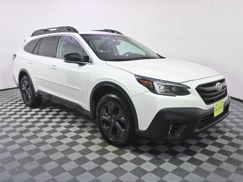 Used 2021 Subaru Outback Onyx Edition XT w/ Popular Package #2 AWD/4WD image 8