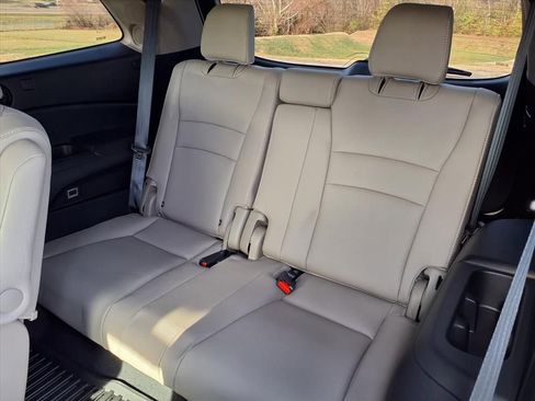 Used 2021 Honda Pilot Elite image 10