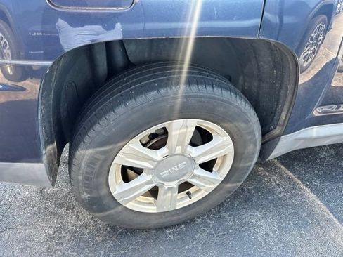 Used 2016 GMC Terrain SLE FWD image 17